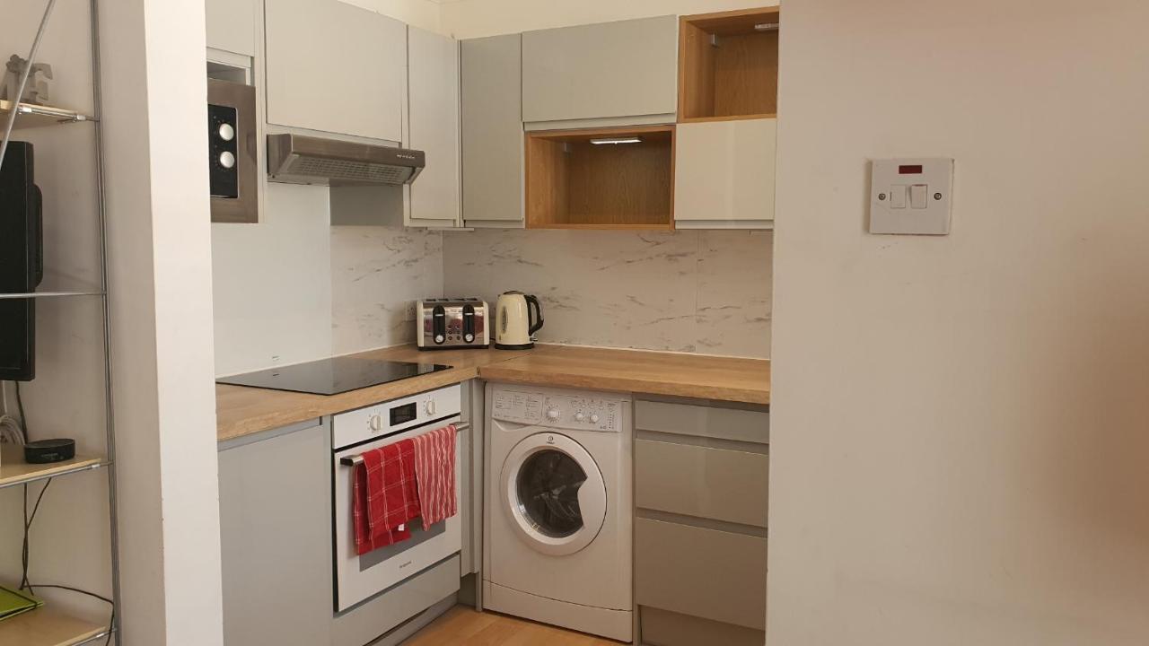 런던 Brondesbury Arms 아파트 외부 사진