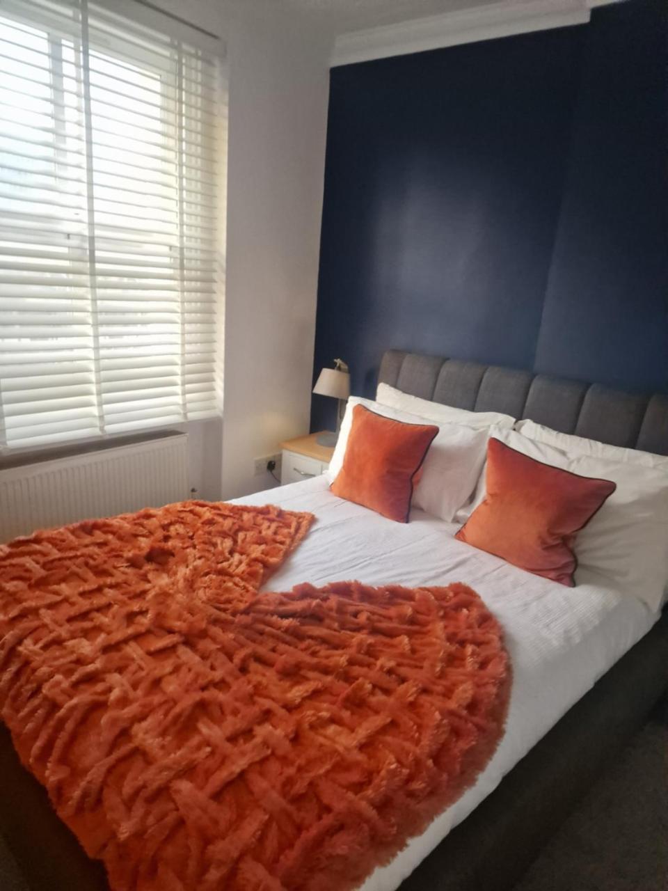 런던 Brondesbury Arms 아파트 외부 사진