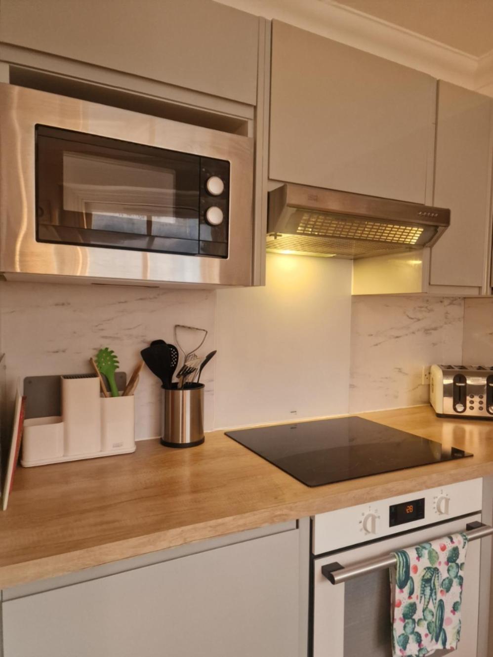 런던 Brondesbury Arms 아파트 외부 사진