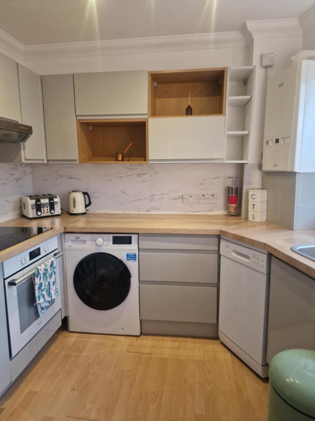 런던 Brondesbury Arms 아파트 외부 사진